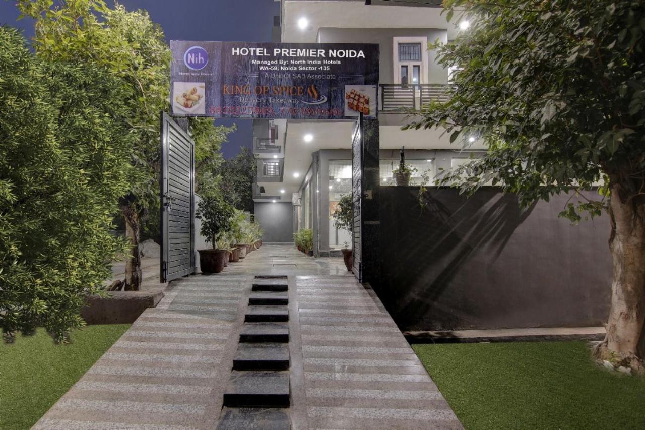 Hotel Premier Noida 135 Zewnętrze zdjęcie